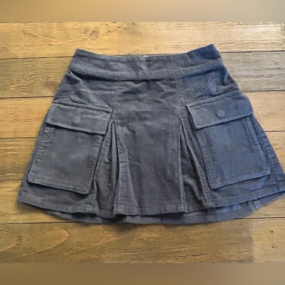 wild fable Dresses & Skirts - 💖5 for $50💖 WILD FABLE Dark Gray Corduroy Pleated Cargo Mini Skirt Preppy